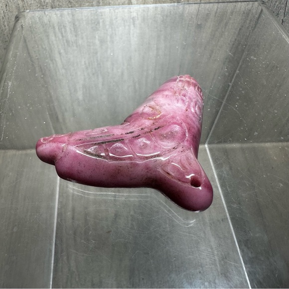 Rhodonite Whale Tail Crystal Stone Pendant Necklace - Picture 6 of 7